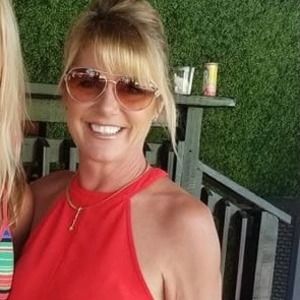 Meet your Posher, Chrissy